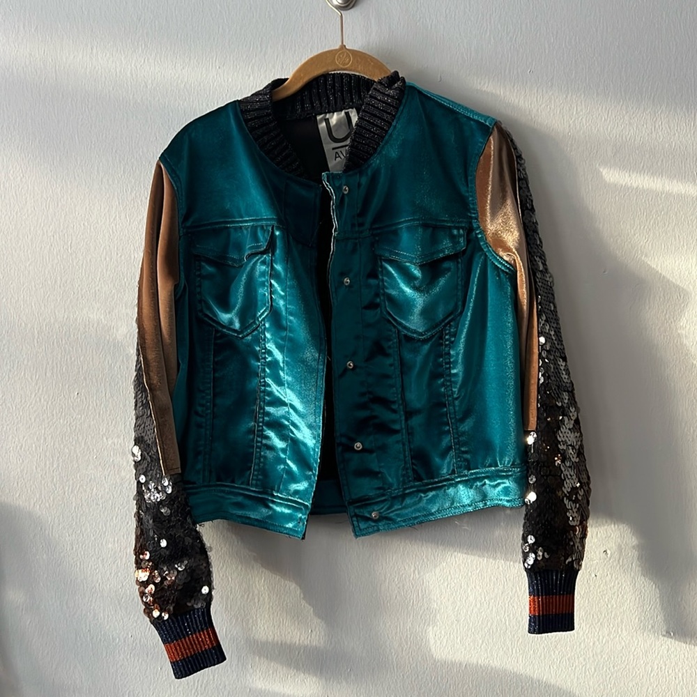 Aviu Women’s Teal and Bronze Sequin Jacket